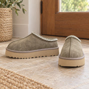 One matching pair of Olive Green (Tan Sole) Aspen Thick Sole slippers.
