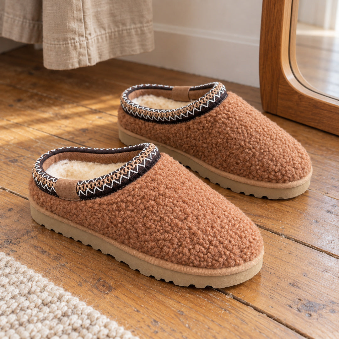 One matching pair of Teddy Chestnut Aspen Thin Sole slippers.