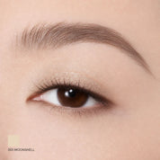 Moonshell on the eye