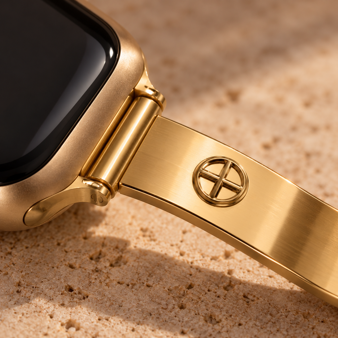 Monaco gold watch band, Cross design, close-up of the arm and case junction