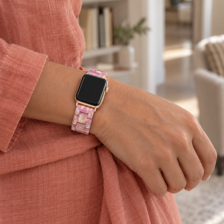 Mosaic Iridescent Pink, worn