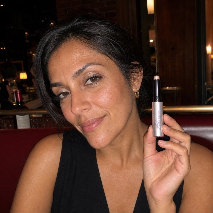 Nicole holding Adirena Soft Focus™ Gel Eyeshadow